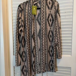 Twenty Second Geometric Knit Cardigan Black and Cream